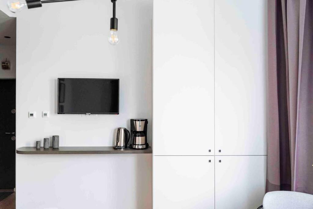 Beautiful Studio - Top Location - Netflix Bukarest Kültér fotó